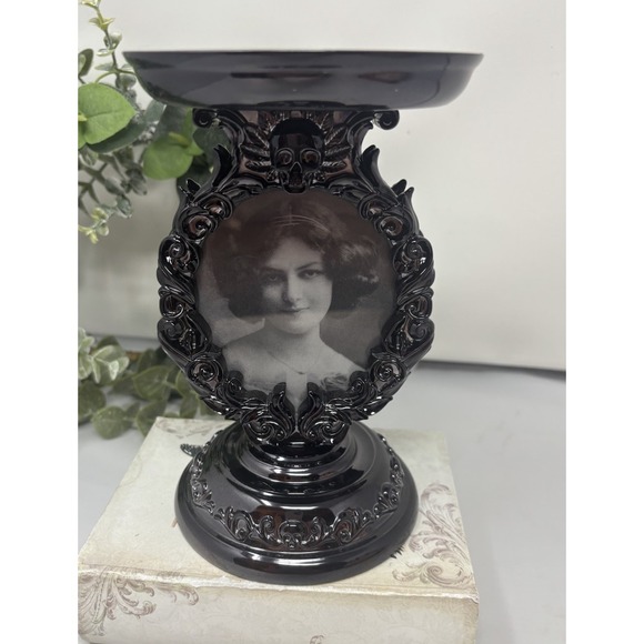 Bath and Body Works Halloween Candle Holder Holographic Portrait Skeleton 2023 - Picture 3 of 7